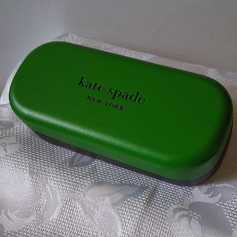 Kate Spade Vibrant Green Eyeglass Holder